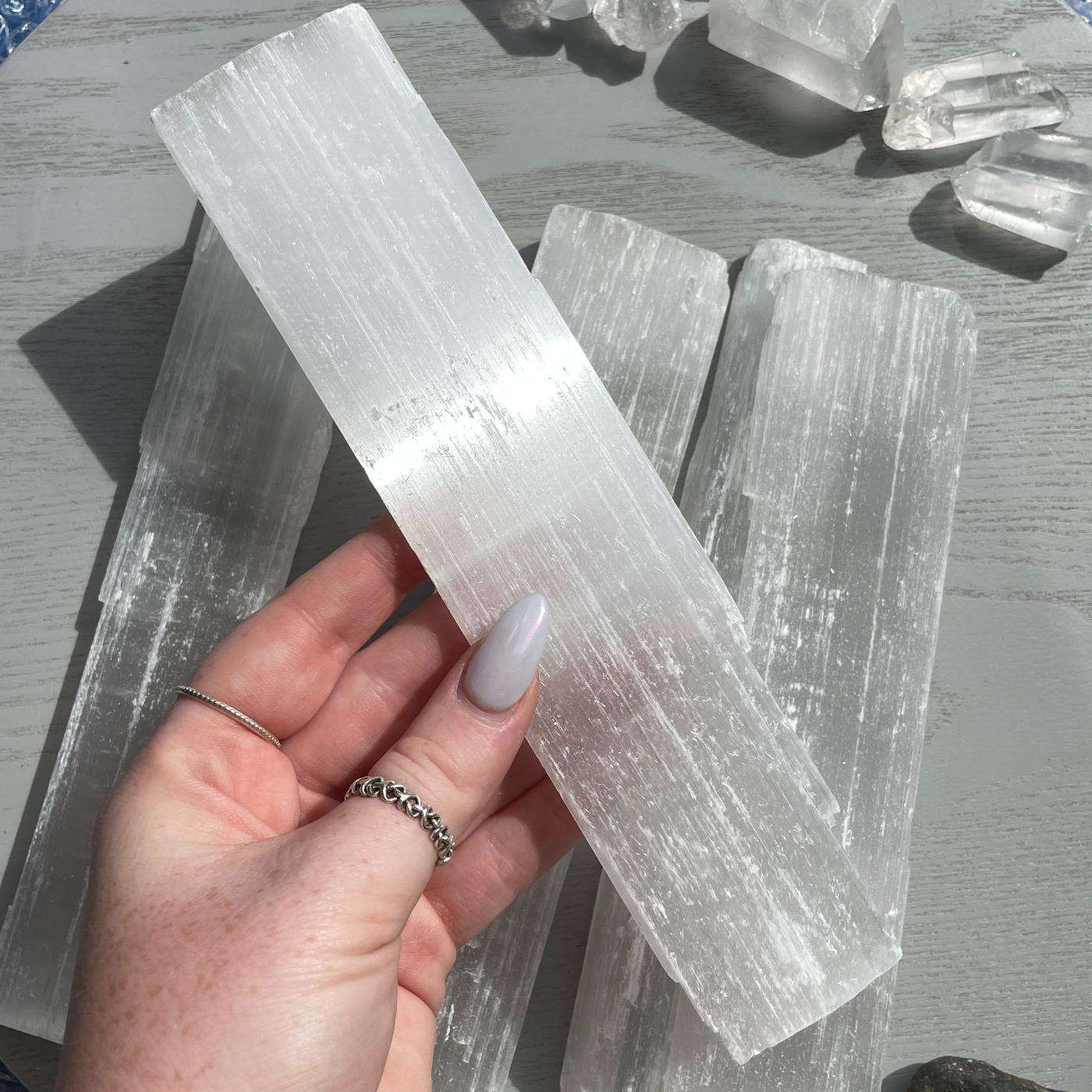 Selenite Sticks 5pc (18cm - 20cm) Selenite Sticks 5pc (18cm - 20cm)